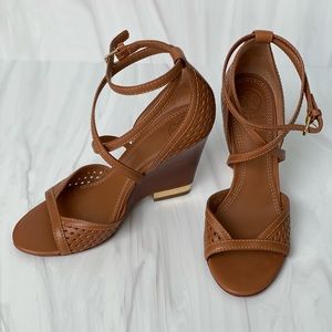 🅤🅔🅒 Tory Burch Wedge Sandals